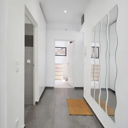 Apartamento Sunny&bright Premium Near New York Cafe Budapest