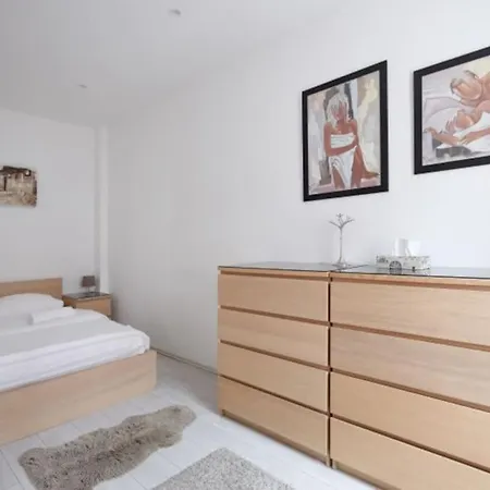 Sunny&bright Premium Near New York Cafe Apartamento Budapest